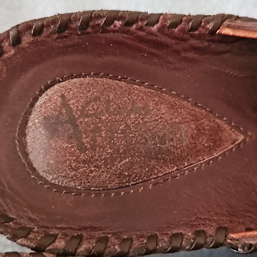 Clarks Artisan Leather 7 1/2 Clogs - Picture 3 of 4